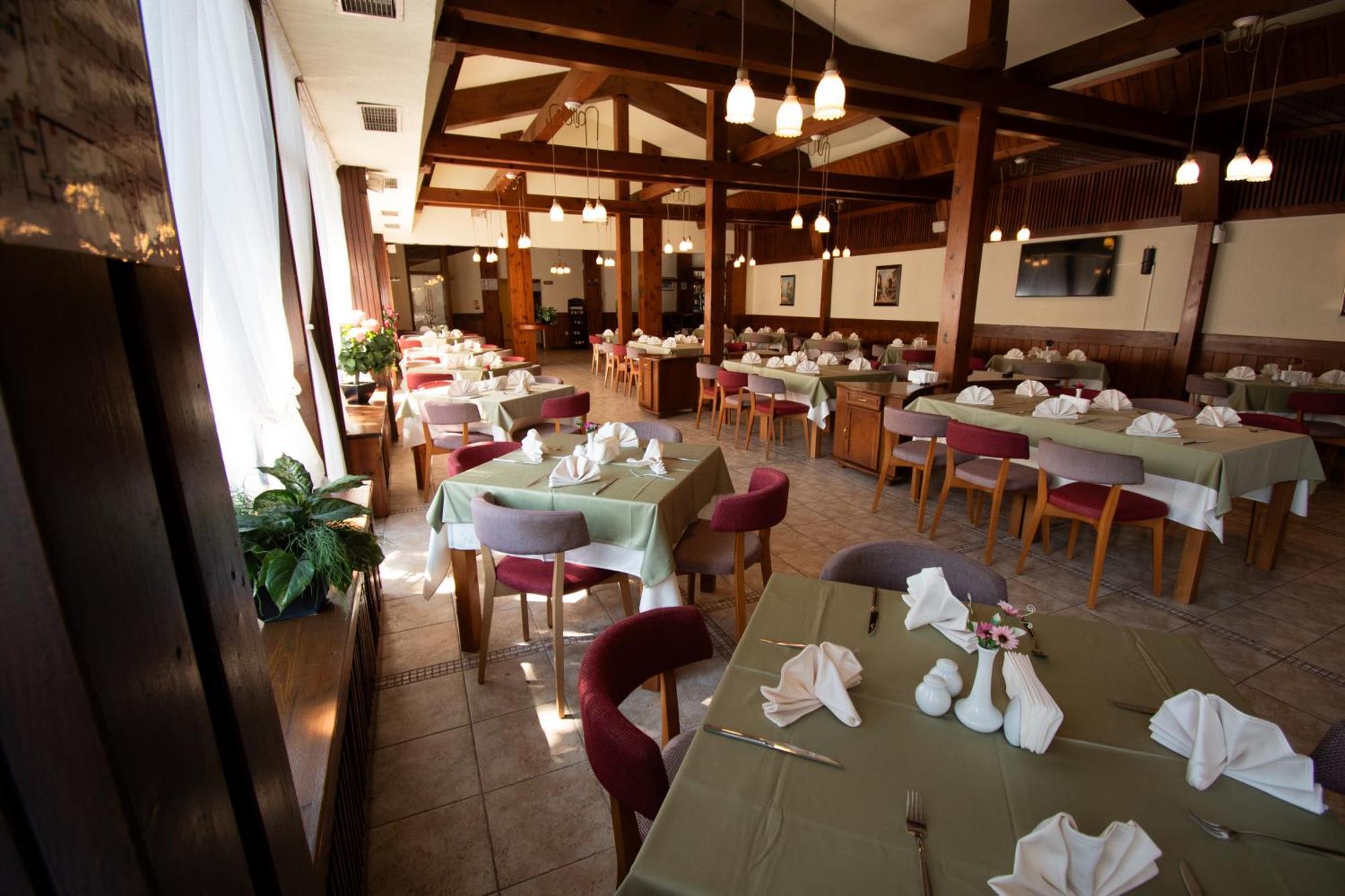 Hotel Pirin Bansko Exterior foto